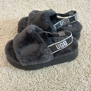 UGG Women's Gray Fluffy Slippers